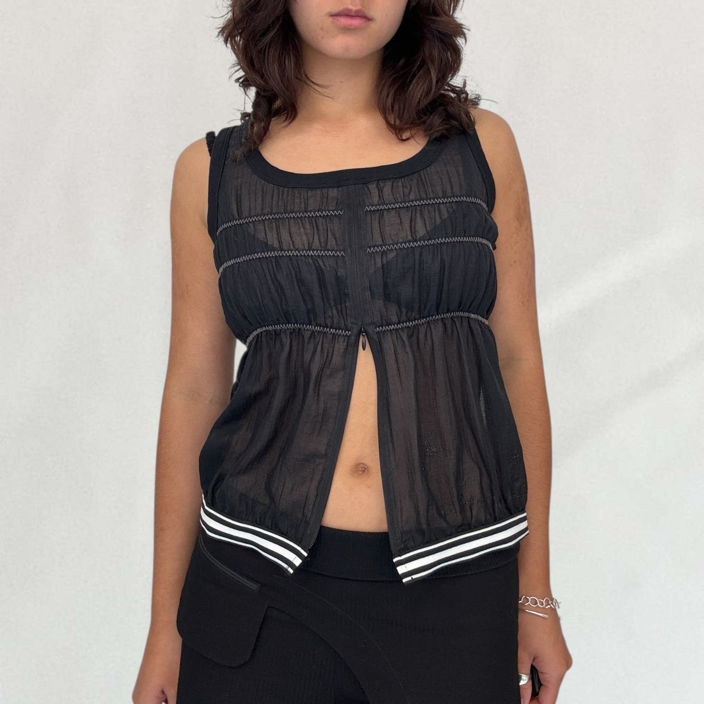 Cop Copine zip front top