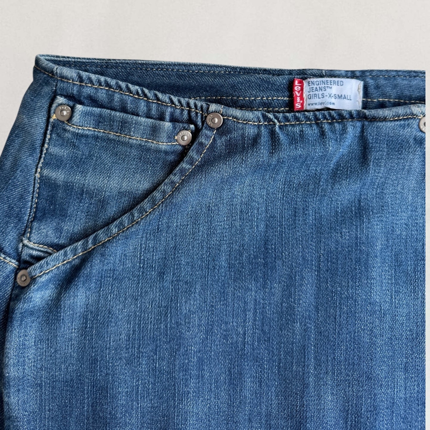 Levi’s engineered skirt