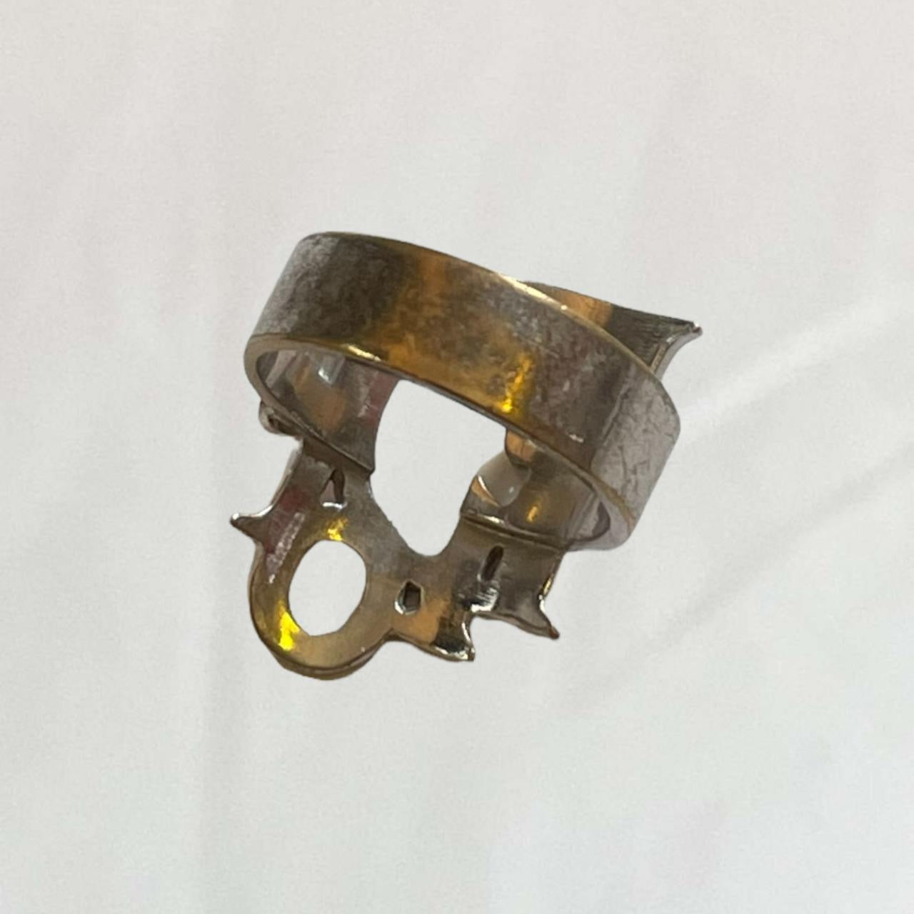 Dior logo ring