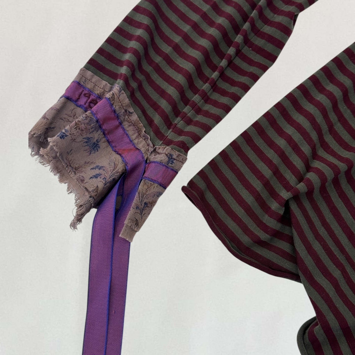 Cop Copine asymmetric top