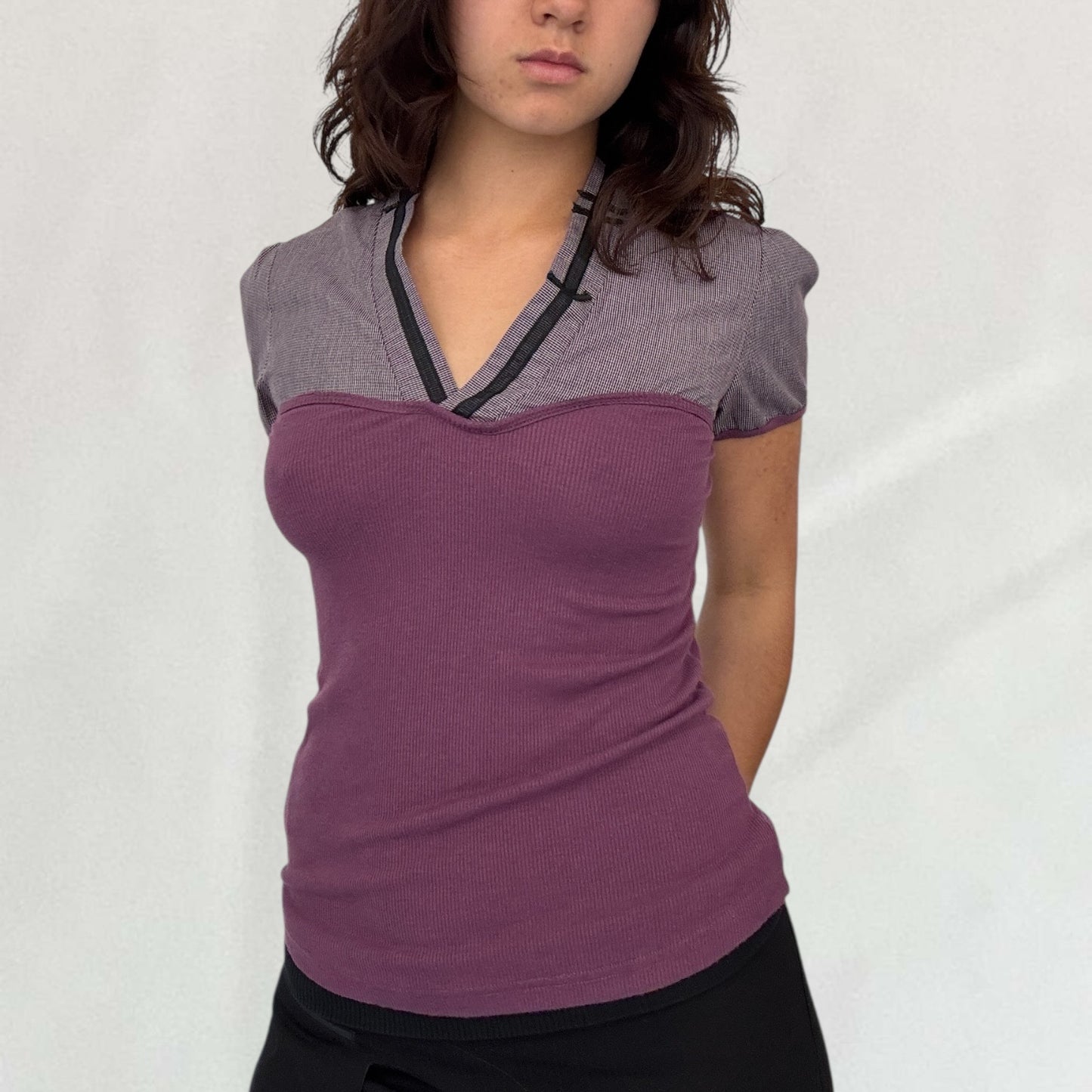 Cop Copine V-neck T-shirt