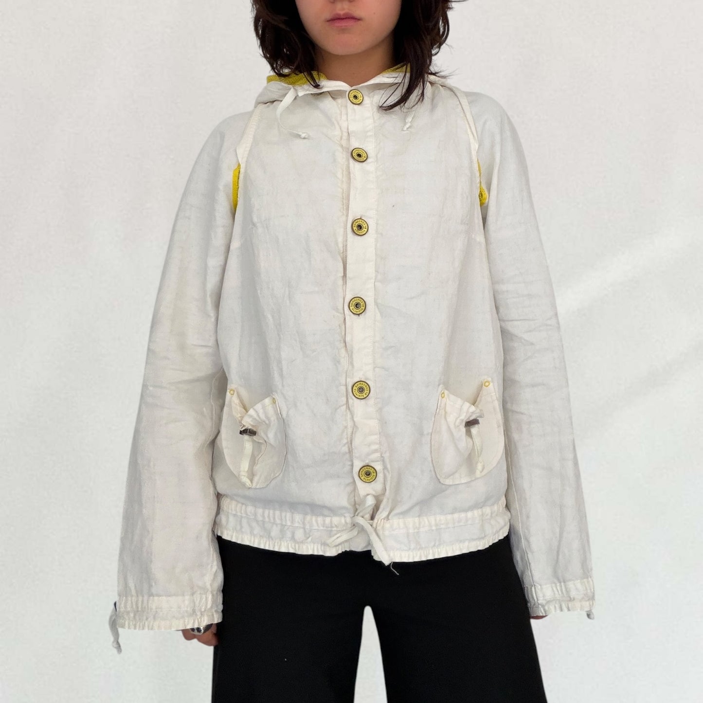 Cop Copine yellow jacket