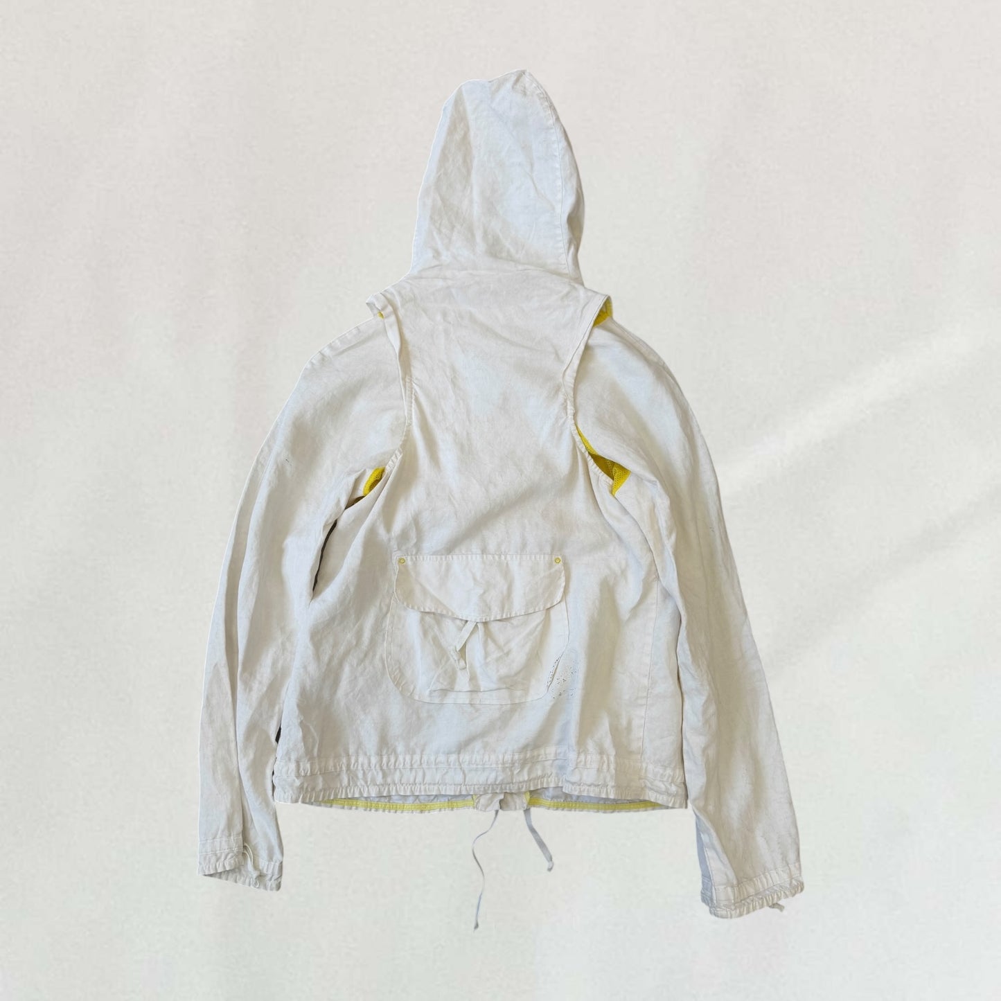 Cop Copine yellow jacket
