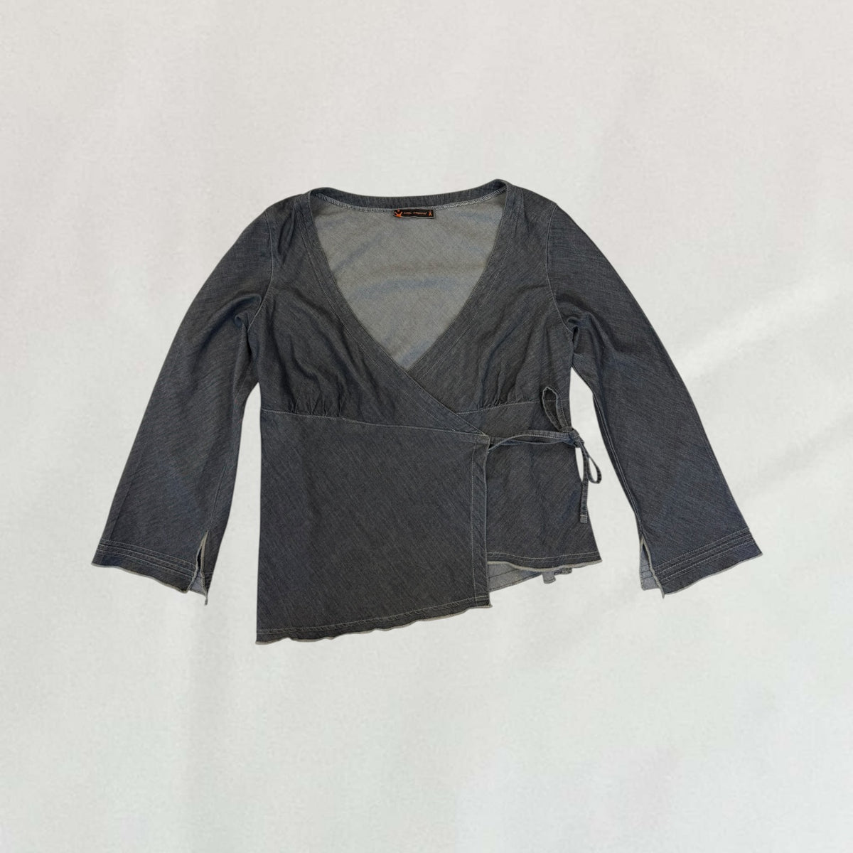 Cop Copine wrap top