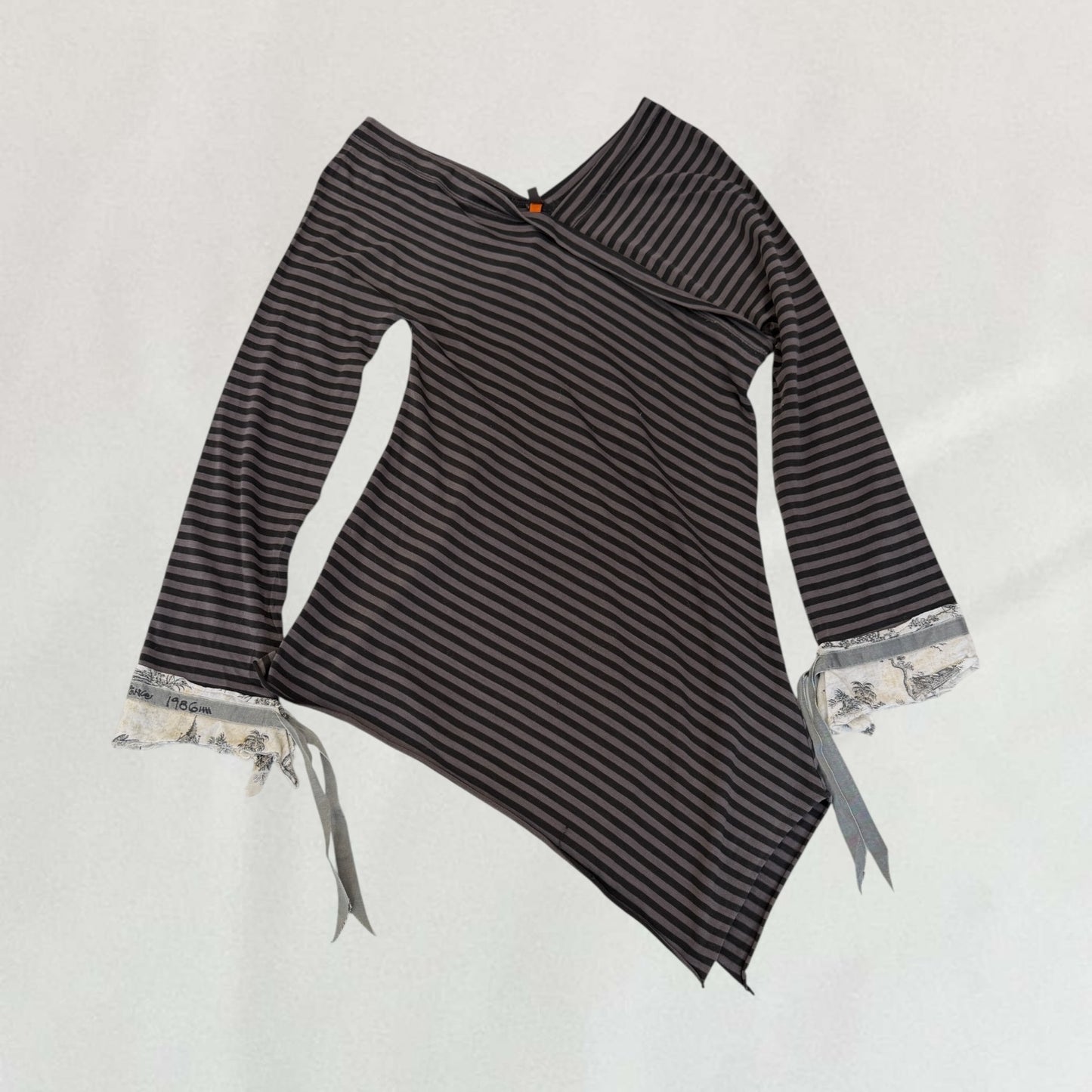 Cop Copine asymmetric top