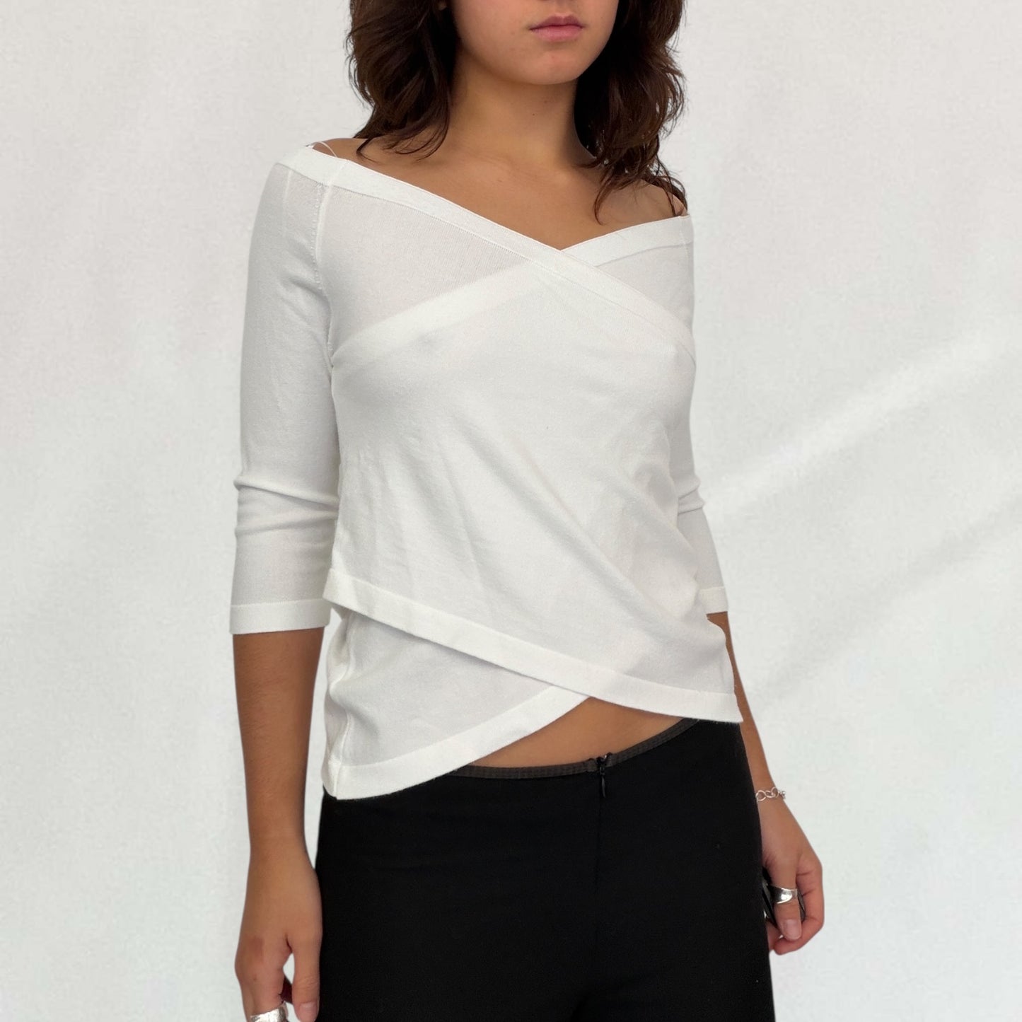 Cop Copine cross over top