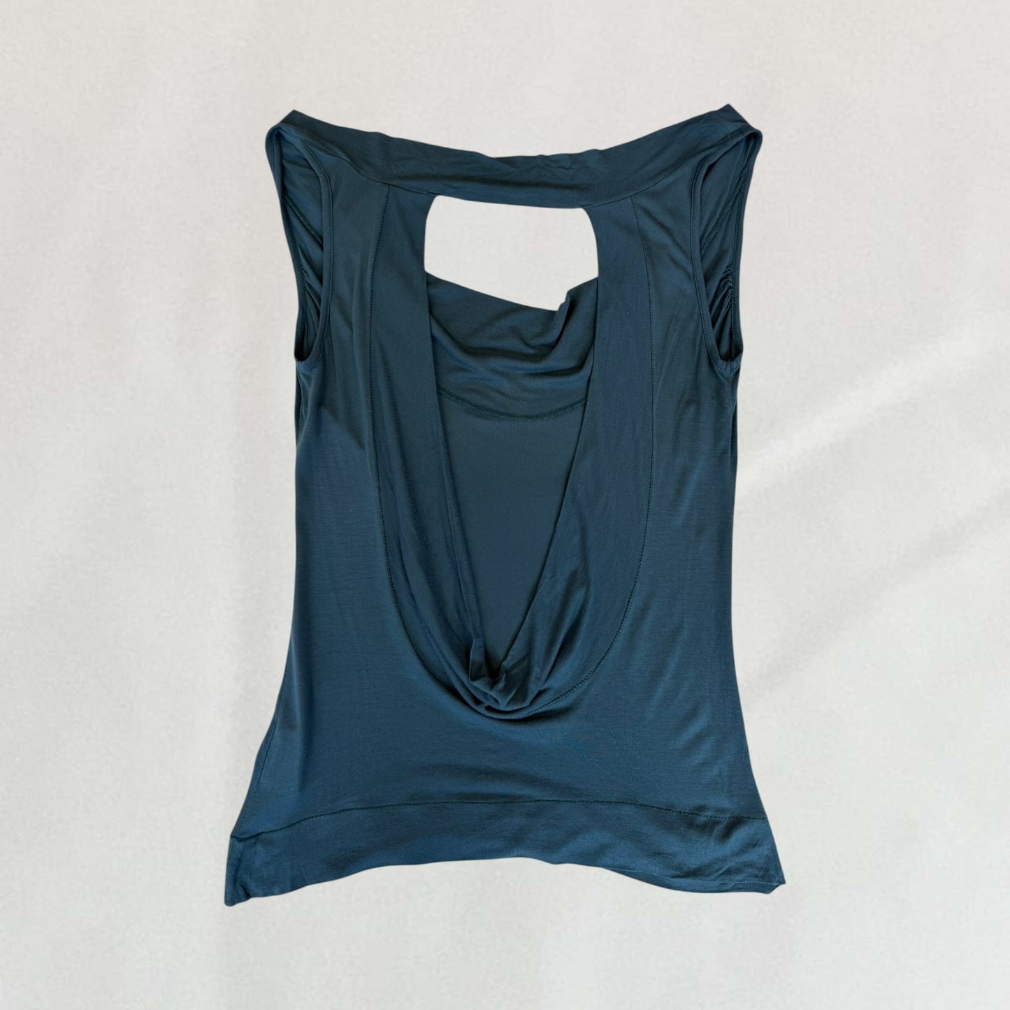 Diesel backless top