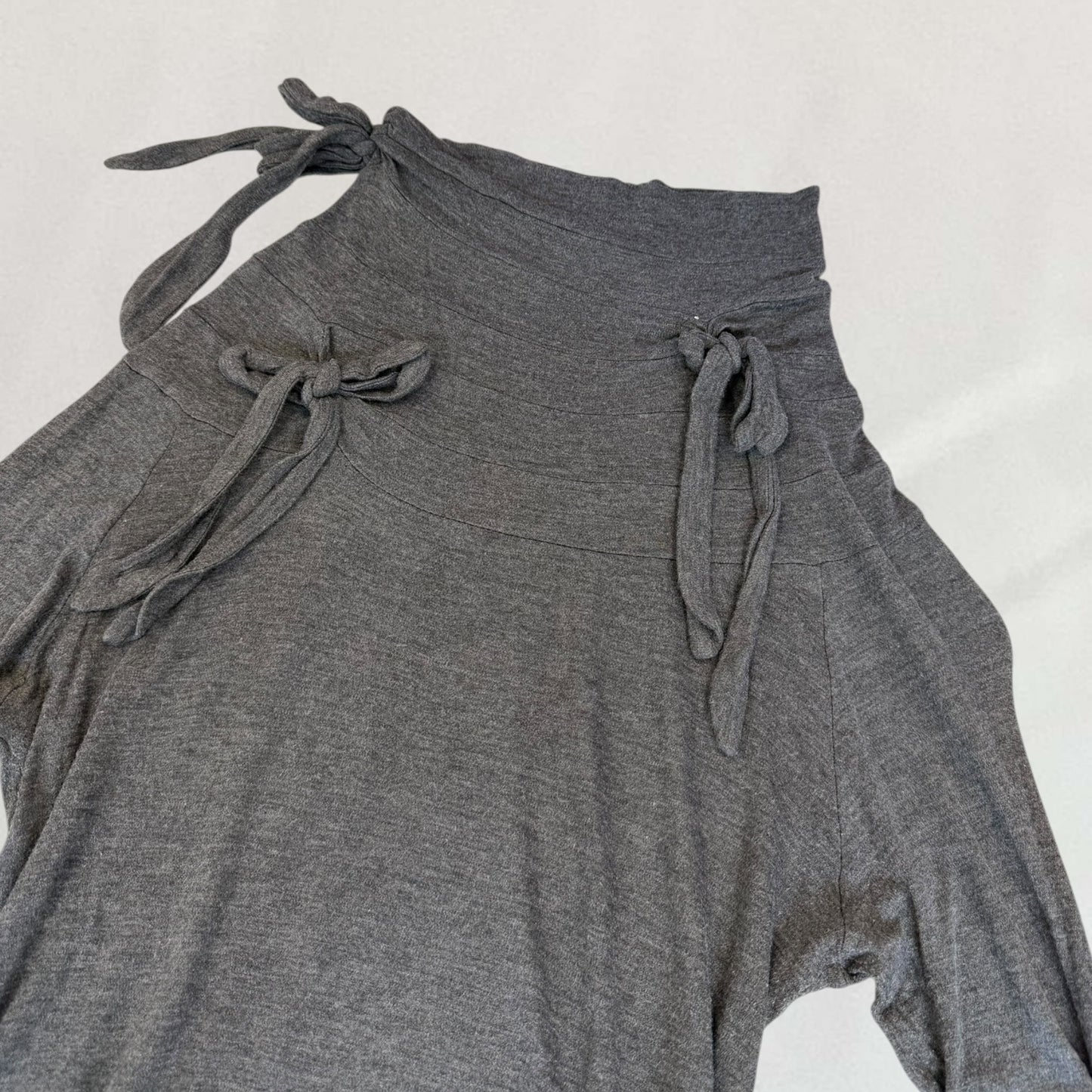Cop Copine bow detail top