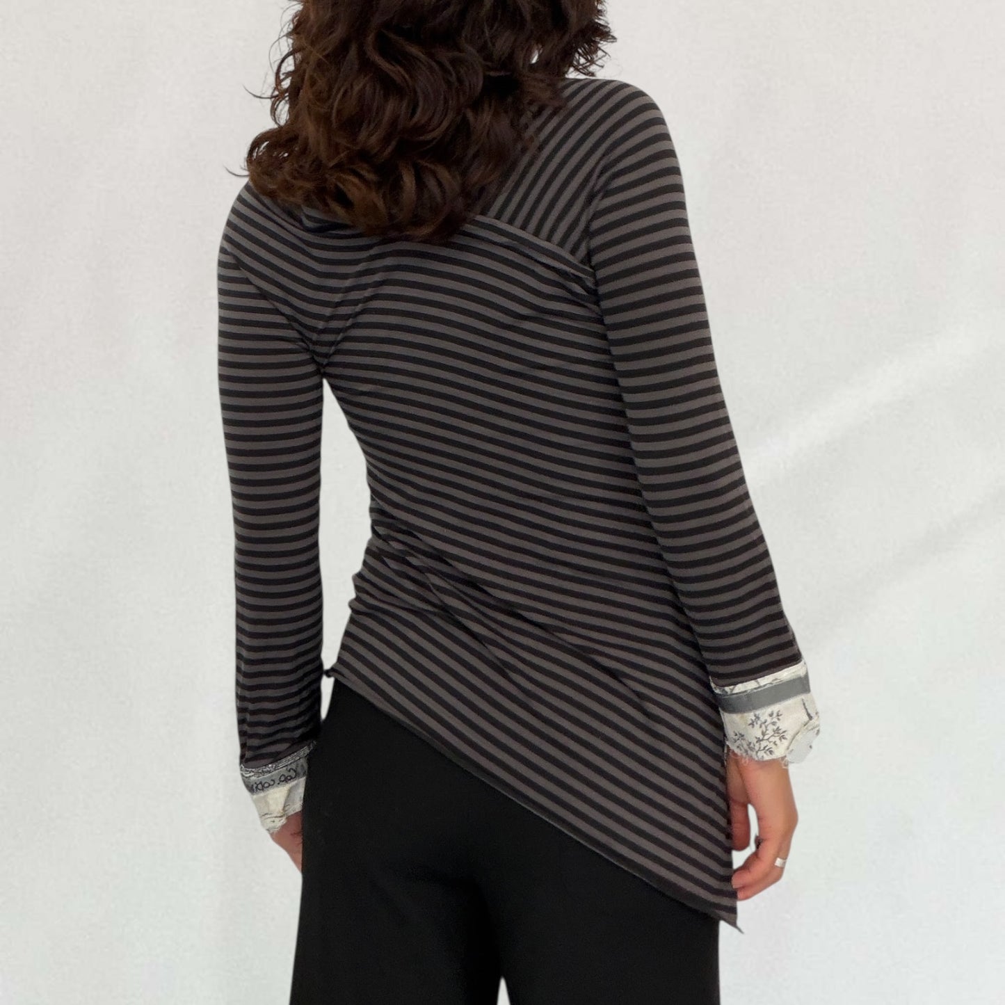 Cop Copine asymmetric top