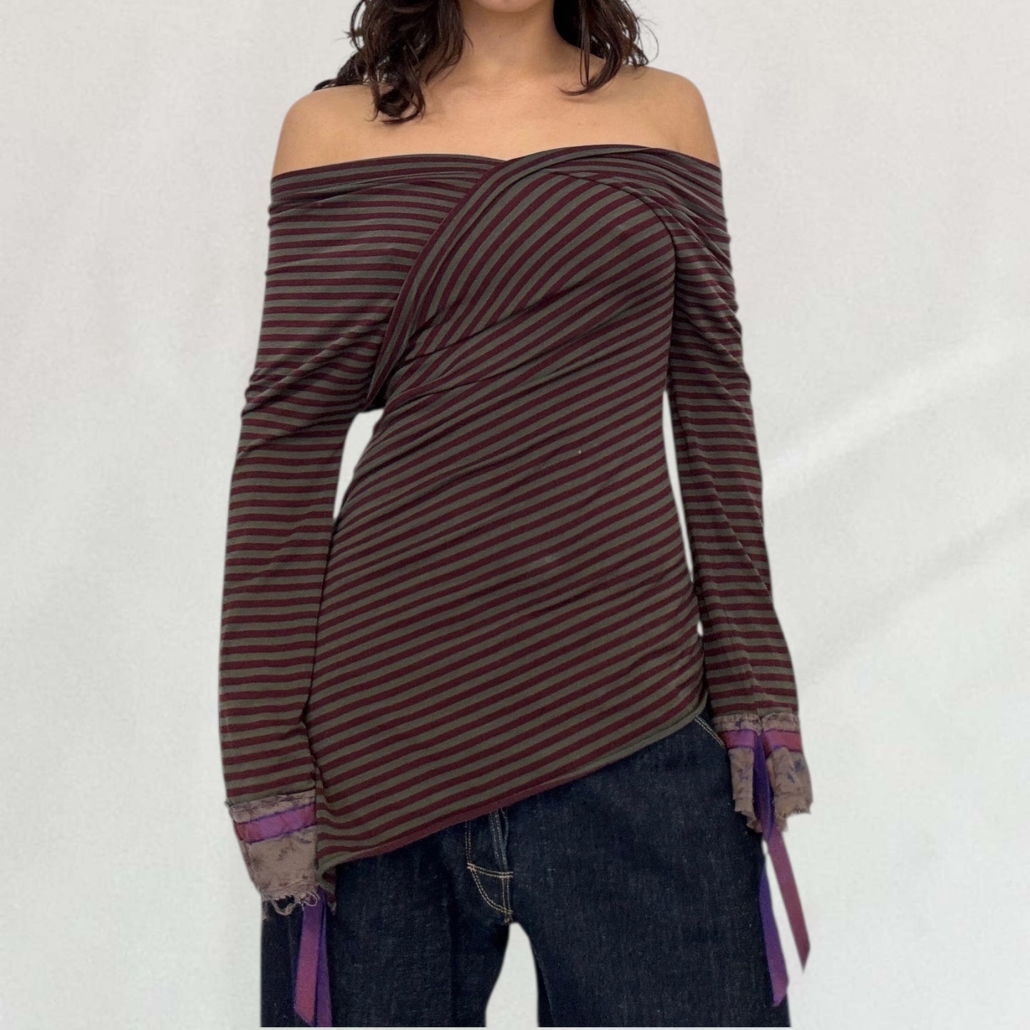 Cop Copine asymmetric top