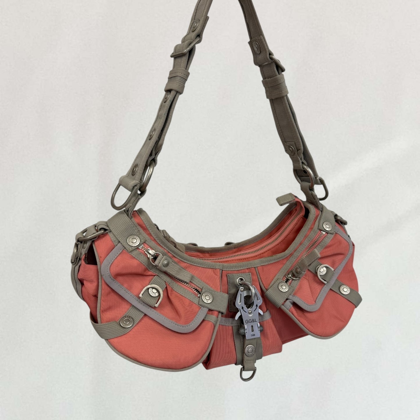 George Gina and Lucy shoulder bag