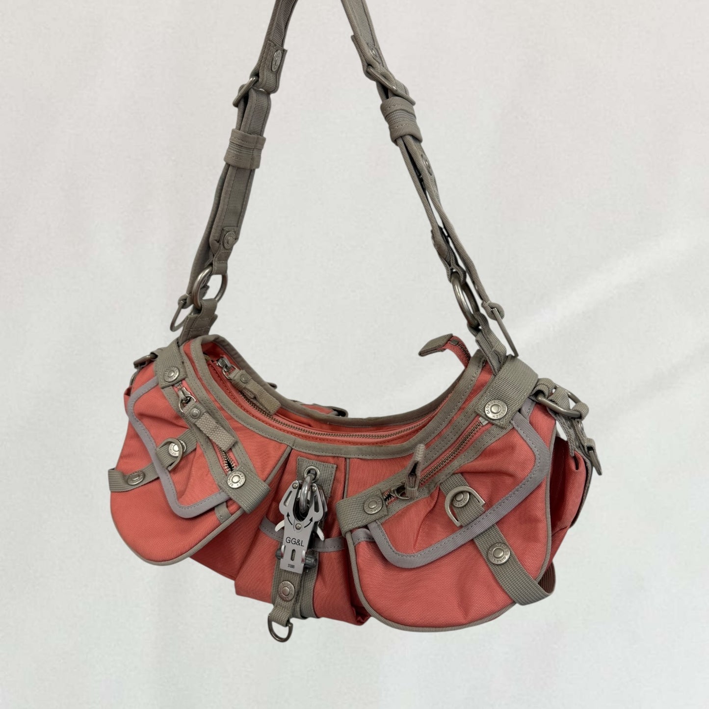 George Gina and Lucy shoulder bag