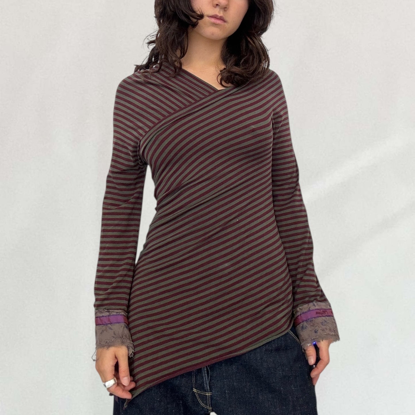 Cop Copine asymmetric top