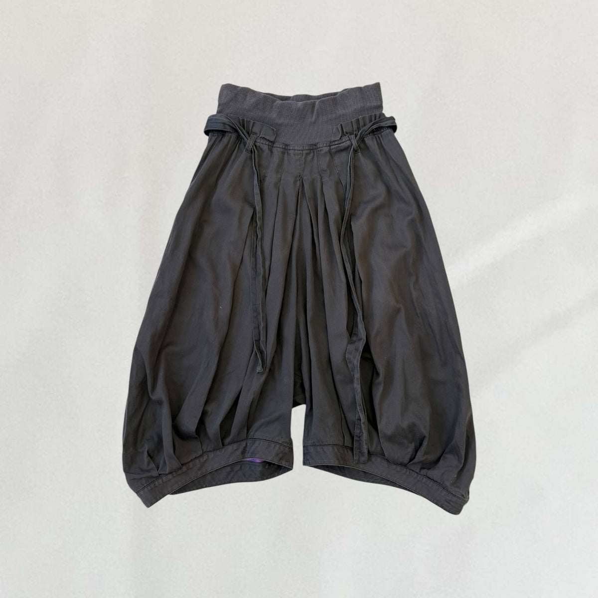 Cop Copine pleated capris