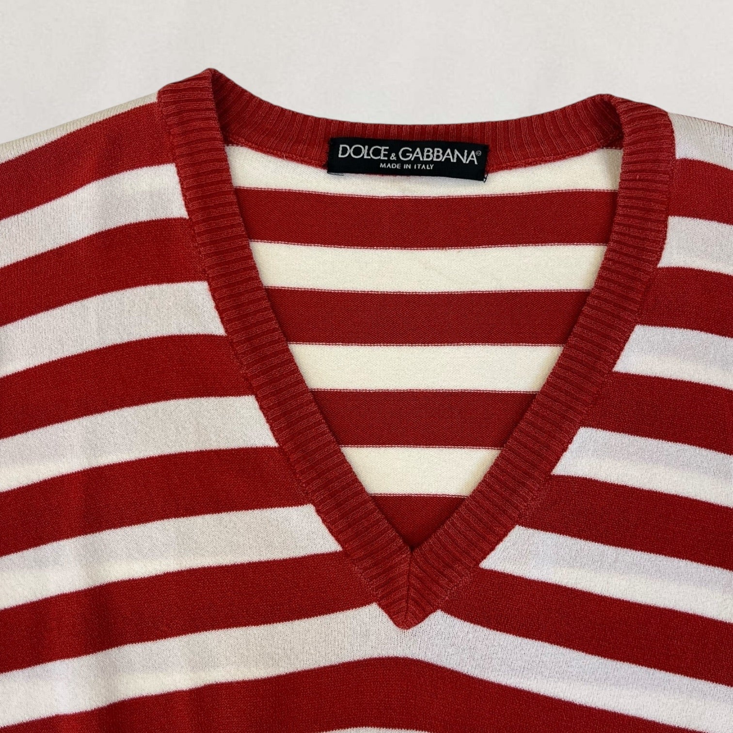 トップス DOLCE&GABBANA Border V Neck Knit Cashmere v-neck sweater in Grey for Men | Dolce&Gabbana® US