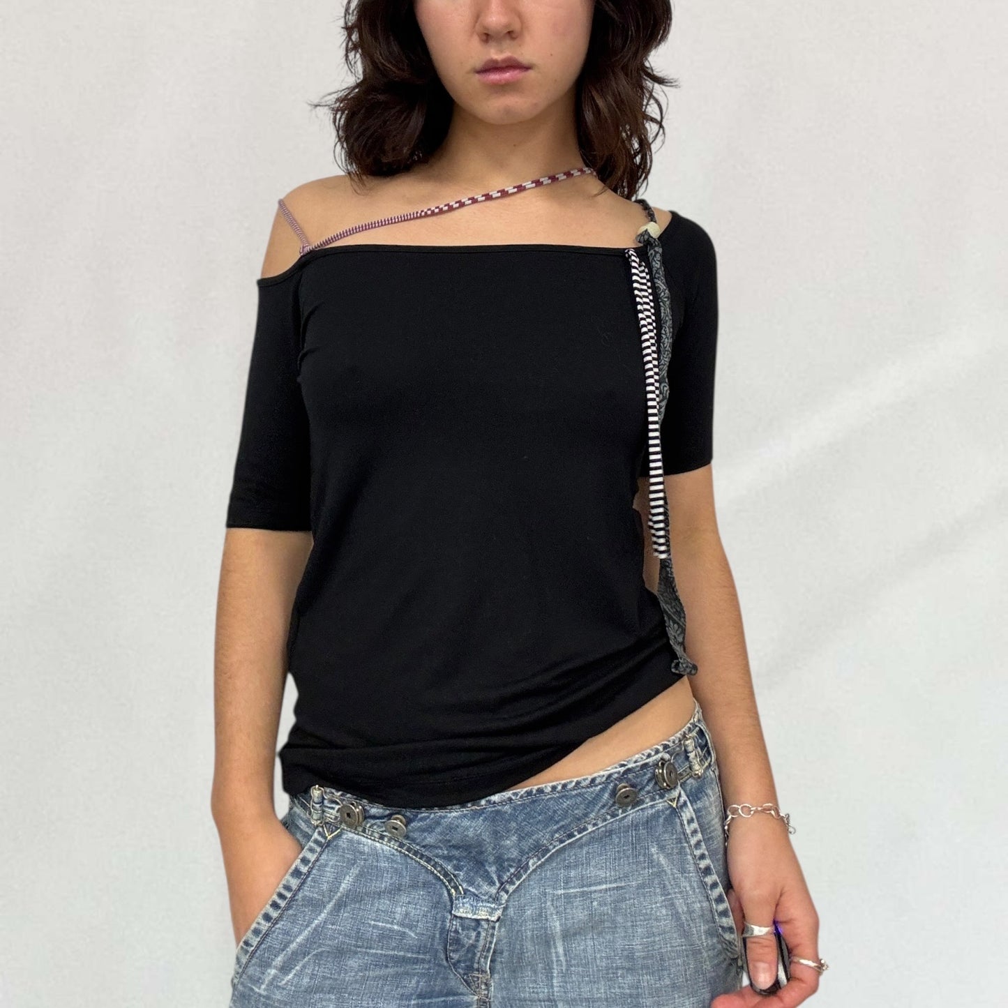 Cop Copine string detail T-shirt