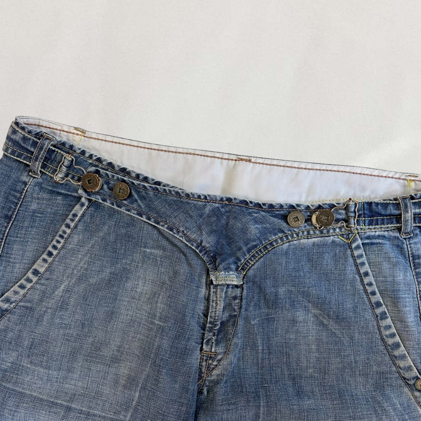 Marithé + François Girbaud buckle jeans