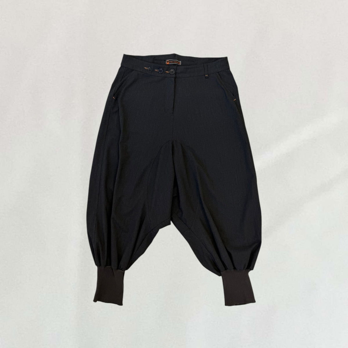 Vintage Cop Copine dark grey drop crotch capris – Vival Studios