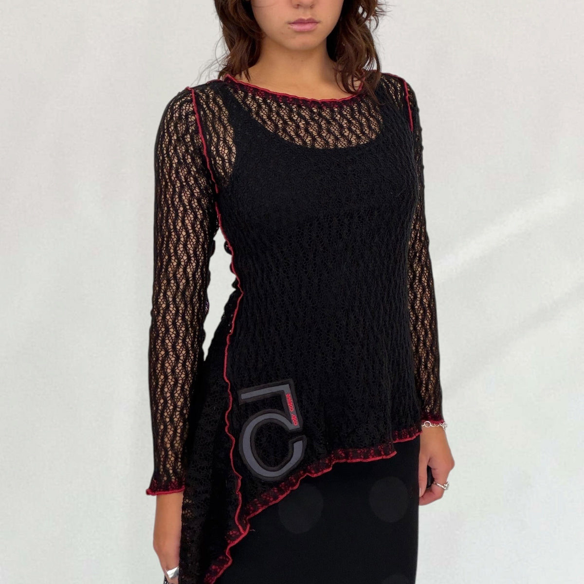 Vintage Cop Copine black asymmetric lace top – Vival Studios