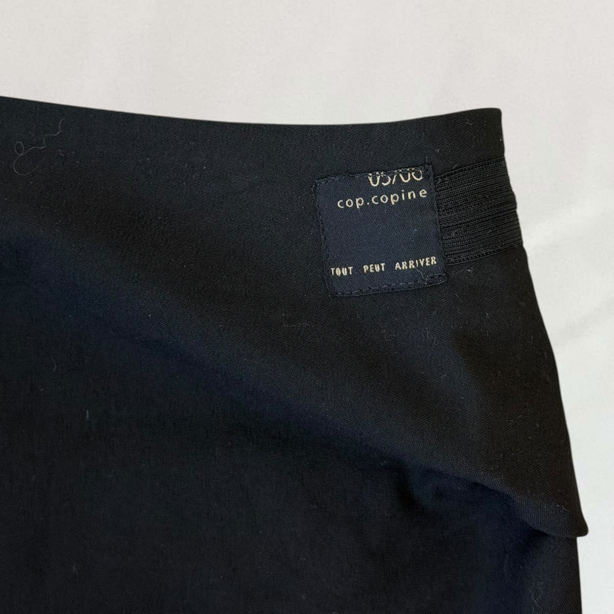 Vintage Cop Copine black asymmetric midi skirt – Vival Studios
